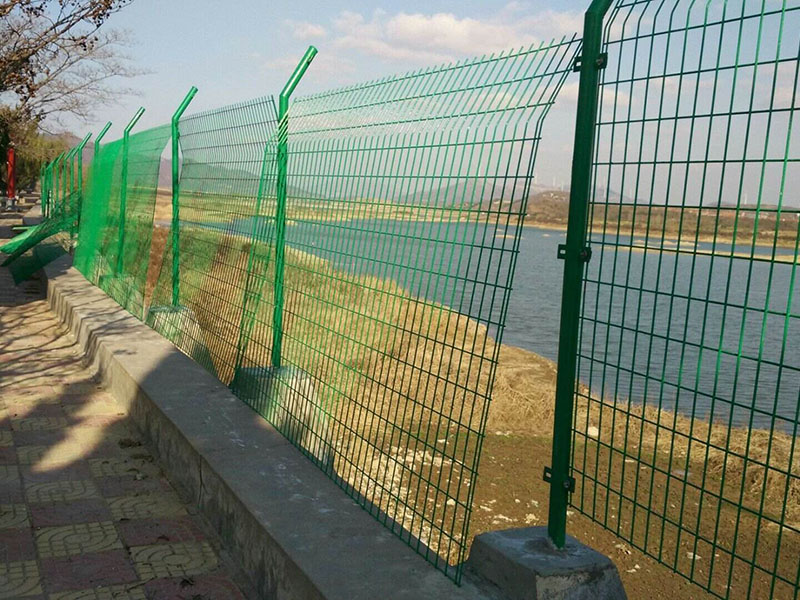 圈地護欄 圈地護欄